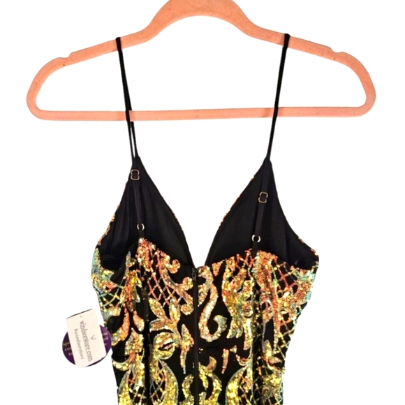 NWT - Windsor - Black Iridescent Sequin Maxi Scroll Dress - Size Medium - Picture 10 of 12